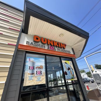 Dunkin' - Donuts Near Me - Albertson, New York Dunkin' - Donuts Near Me - Albertson, New York