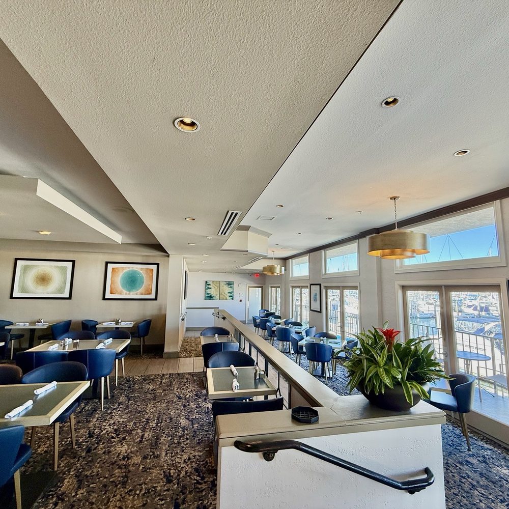 Panorama Bar & Grill - Cocktail Bars Near Me - San Diego, California Panorama Bar & Grill - Cocktail Bars Near Me - San Diego, California