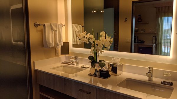 Inn at 500 Capitol by null