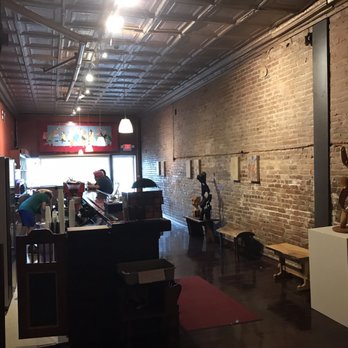 Howlin' Hounds Coffee - Coffee & Tea Near Me - Omaha, Nebraska