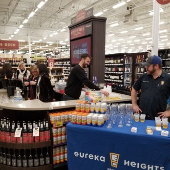 H-E-B - Wine sampling station and Eureka Heights beer on tap - Grocery Near Me - Houston, Texas H-E-B - Wine sampling station and Eureka Heights beer on tap - Grocery Near Me - Houston, Texas
