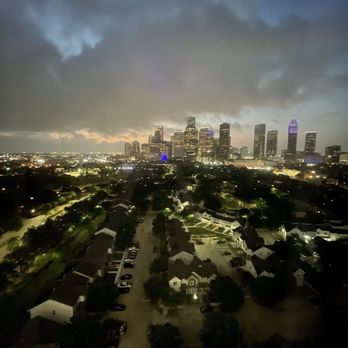 Thompson Houston - View - Hotels Near Me - Houston, Texas