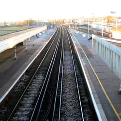 Hove Train Station - Main line platforms, looking West towards Shoreham and Worthing.