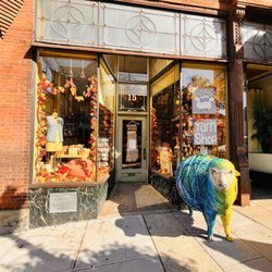 Flying Fingers Yarn Shop