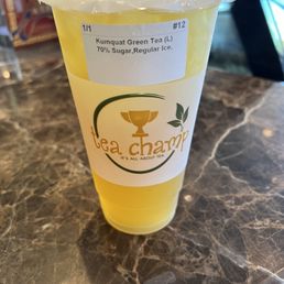 Large ice kumquat green tea Large ice kumquat green tea