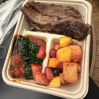 Erewhon - Brisket, Eggplant Parm, Fruit salad - Grocery Near Me - Culver City, California Erewhon - Brisket, Eggplant Parm, Fruit salad - Grocery Near Me - Culver City, California