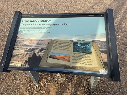 Wahweap Overlook by null