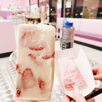 Diamonds Ice Cream - Strawberries and Cream, Blackberries and Cream, Paletas - Ice Cream & Frozen Yogurt Near Me - Columbus, Ohio