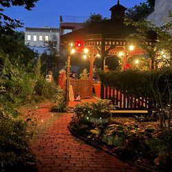 Woodbine Garden
