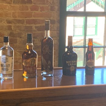 Buffalo Trace Distillery - The tasting lineup - Distilleries Near Me - Frankfort, Kentucky