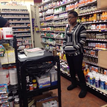 Flatbush Food Coop - Employees just chit chatting - Health Markets Near Me - Brooklyn, New York Flatbush Food Coop - Employees just chit chatting - Health Markets Near Me - Brooklyn, New York