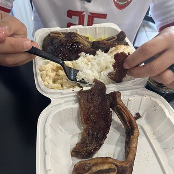 Big Island BBQ - Short ribs - Hawaiian Near Me - Ontario, California