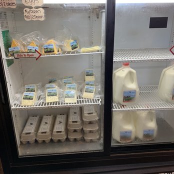 Demases Farm - Fresh dairy from Circle N Dairy - Farmers Market Near Me - Boyd, Texas Demases Farm - Fresh dairy from Circle N Dairy - Farmers Market Near Me - Boyd, Texas