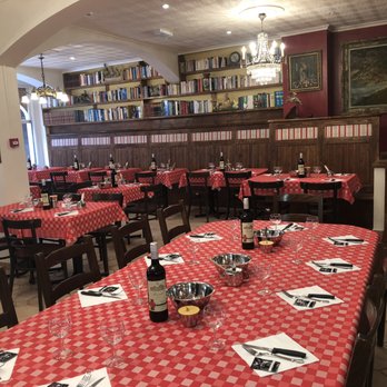 Mozart - Barbeque Near Me - Brussels, BRU