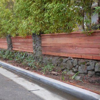 Woody's Fences - Horizontal style fence between rock pillars - Fences & Gates Near Me - San Rafael, California Woody's Fences - Horizontal style fence between rock pillars - Fences & Gates Near Me - San Rafael, California