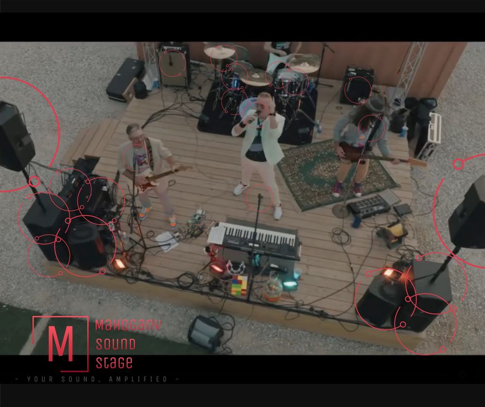 Mahogany Sound Stage