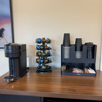 Ilardo Anthony, DDS - Coffee bar and water - General Dentistry Near Me - Palos Heights, Illinois Ilardo Anthony, DDS - Coffee bar and water - General Dentistry Near Me - Palos Heights, Illinois
