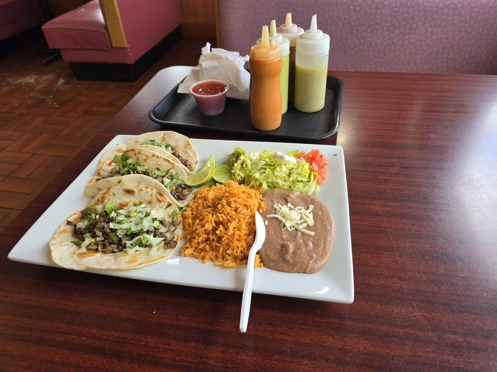Taco Express Logo