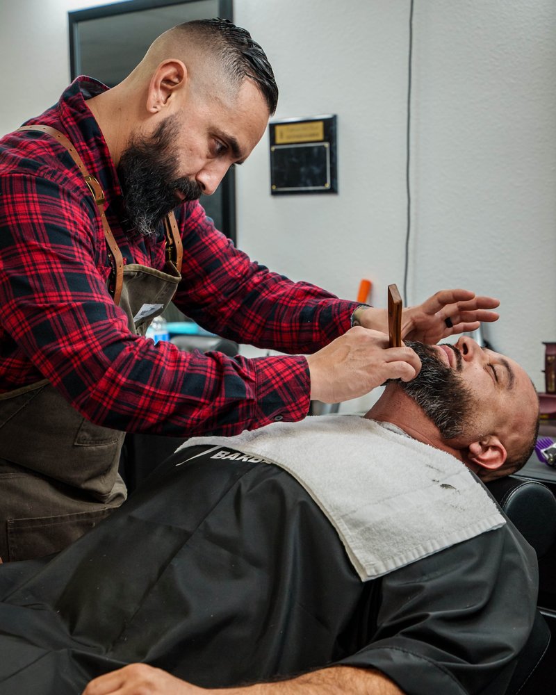 Traditions Barbershop Photos