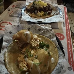Cerveceria 19 - Al pastor taco and shrimp taco