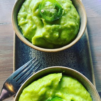 Moku Kitchen - Jalapeño mashed potatoes - Cocktail Bars Near Me - Honolulu, Hawaii Moku Kitchen - Jalapeño mashed potatoes - Cocktail Bars Near Me - Honolulu, Hawaii