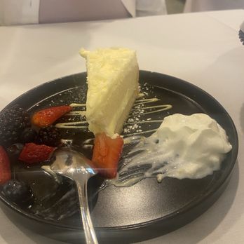 Restaurant506 - Lemon cake - New American Near Me - Arlington, Texas