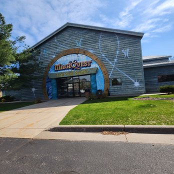 Great Wolf Lodge - Magiquest - Resorts Near Me - Baraboo, Wisconsin Great Wolf Lodge - Magiquest - Resorts Near Me - Baraboo, Wisconsin