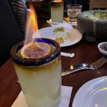 Salsa 17 - Mexican Near Me - Arlington Heights, Illinois Salsa 17 - Mexican Near Me - Arlington Heights, Illinois
