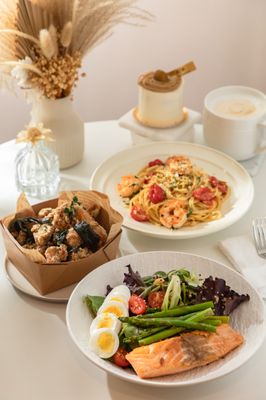 CAFE 2BY2 by null