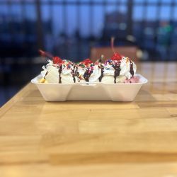 La Michoacana Plus - Tulare - Banana split