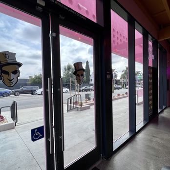 Voodoo Doughnut - Bakeries Near Me - Los Angeles, California Voodoo Doughnut - Bakeries Near Me - Los Angeles, California