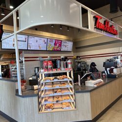 Tim Hortons - Inside