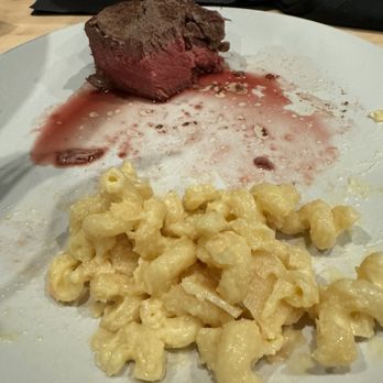 Wissota Chophouse - Ottumwa - Medium rare filet and truffle Mac and cheese - Steakhouses Near Me - Ottumwa, Iowa Wissota Chophouse - Ottumwa - Medium rare filet and truffle Mac and cheese - Steakhouses Near Me - Ottumwa, Iowa