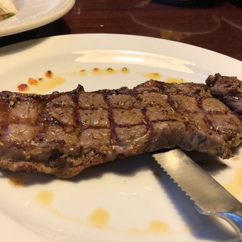 Beef House Grill & Bar - NY Strip Steak (250g) - Steakhouses Near Me - Praha 1, Puerto Rico Beef House Grill & Bar - NY Strip Steak (250g) - Steakhouses Near Me - Praha 1, Puerto Rico