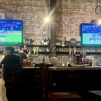 Smoqued California BBQ - The bar & a good guy tending to service - Barbeque Near Me - Orange, California Smoqued California BBQ - The bar & a good guy tending to service - Barbeque Near Me - Orange, California