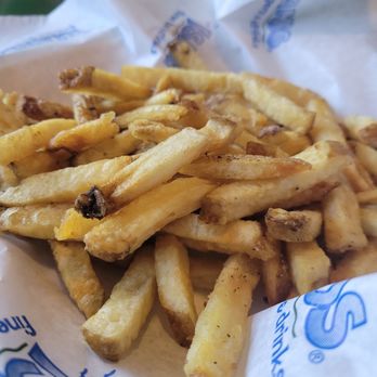 Islands Restaurant - Best fries anywhere - American Near Me - Riverside, California