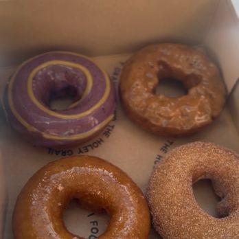 Holey Grail Donuts - Vegan Near Me - Hanalei, Hawaii Holey Grail Donuts - Vegan Near Me - Hanalei, Hawaii