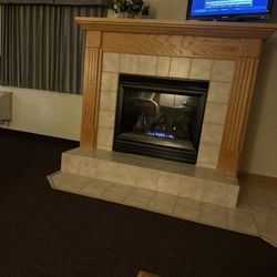FairBridge Inn & Suites Thorp - Nice fireplace