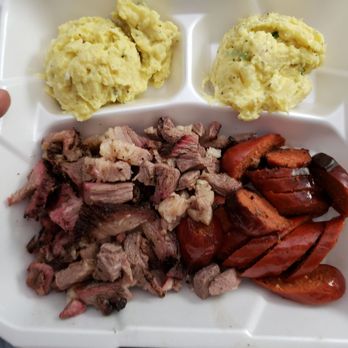 Freddy B's BBQ - Supposedly a 3 way with double tri tip and links - Barbeque Near Me - Antioch, California Freddy B's BBQ - Supposedly a 3 way with double tri tip and links - Barbeque Near Me - Antioch, California