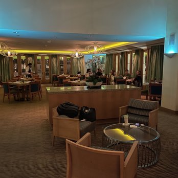 POM Restaurant - Inside - New American Near Me - Indio, California