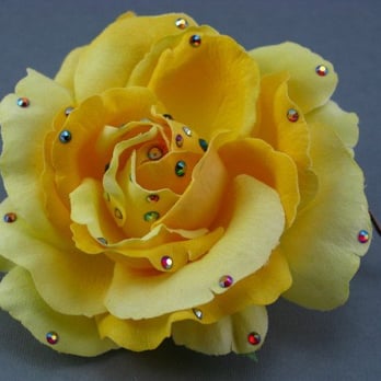 Hair Petals - Amber Rose - Bridal Near Me Hair Petals - Amber Rose - Bridal Near Me
