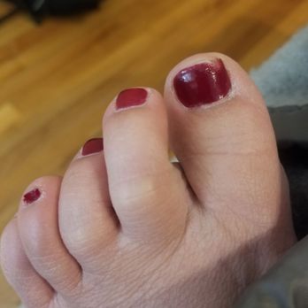 Grand Nails Spa - When your toe isn't completely dry. - Nail Salons Near Me - Wheaton, Illinois Grand Nails Spa - When your toe isn't completely dry. - Nail Salons Near Me - Wheaton, Illinois