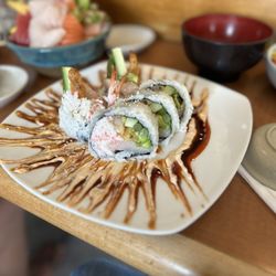 Goleta Sushi House - Sunrise roll