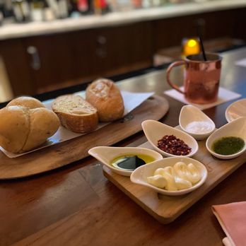 GIADA - Bread board - Italian Near Me - Las Vegas, Nevada GIADA - Bread board - Italian Near Me - Las Vegas, Nevada
