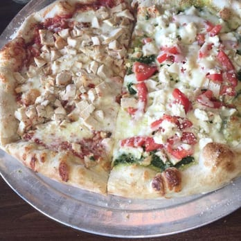 Oz Pizza - Half chicken pesto:half cheese with chicken - Pizza Near Me - Fairburn, Georgia Oz Pizza - Half chicken pesto:half cheese with chicken - Pizza Near Me - Fairburn, Georgia