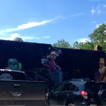 Sarkis Cafe - Cool artwork - Diners Near Me - Evanston, Illinois