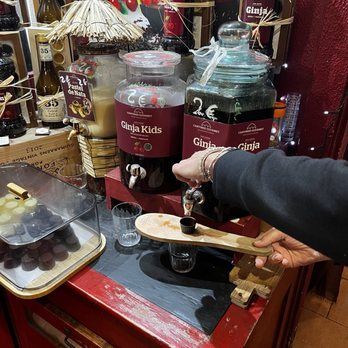 Cantinho Gourmet - Ginja - Beer, Wine & Spirits Near Me - Sintra, 20