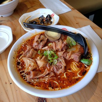 Hey Noodles - beef brisket... look at that OIL! - Chinese Near Me - Markham, Ontario