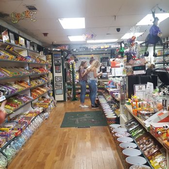 Naper Nuts & Sweets - Candy Stores Near Me - Naperville, Illinois