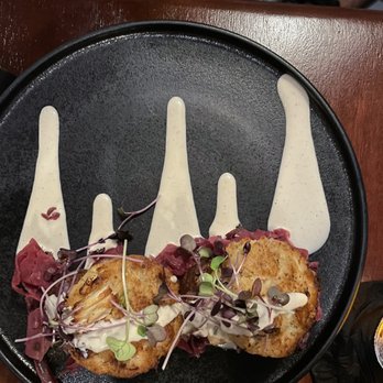 Aqua Restaurant - Crab cakes - Seafood Near Me - Duck, North Carolina
